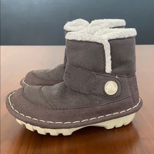 CROCS lined winter boots, brown, toddler size 9